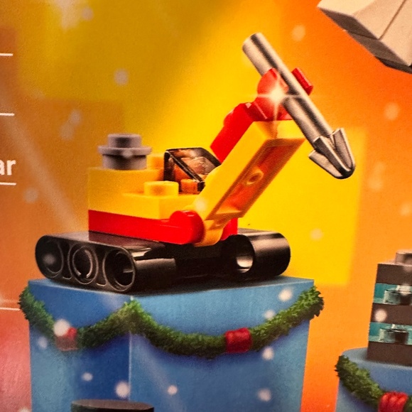 Lego City Advent Calendar 60201 - Picture 3 of 14